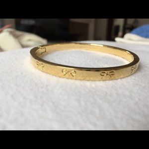 Kate Spade bangle with clasp